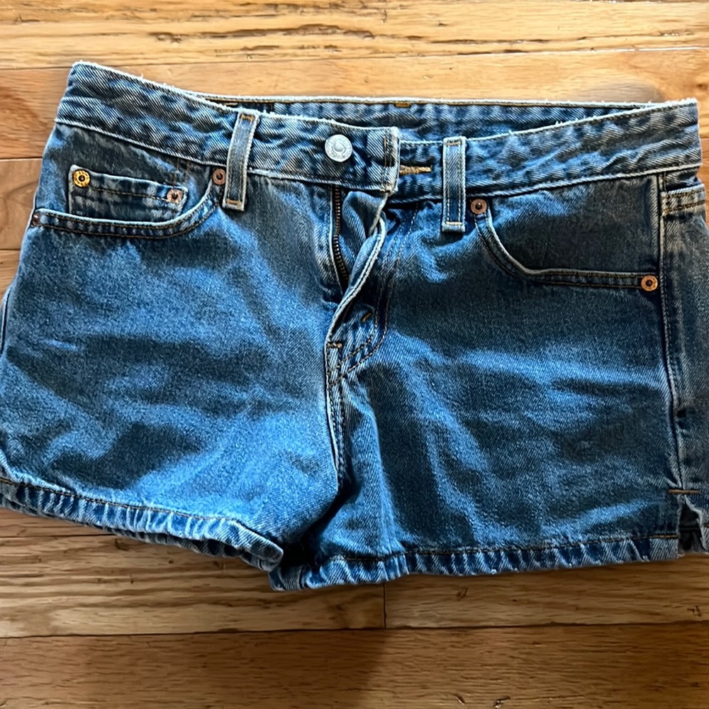 Levi shorts